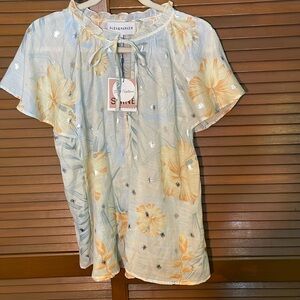 New Alex & Parker Top